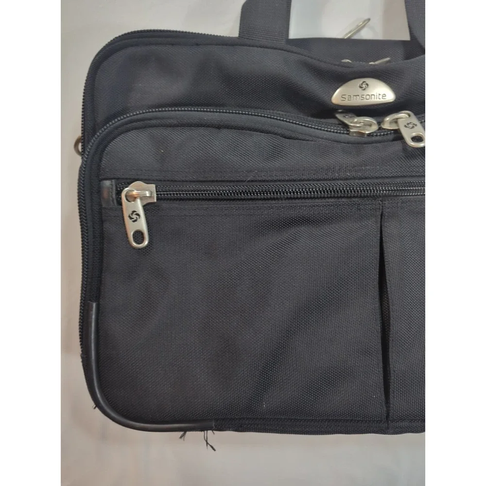 Samsonite dear poshmark